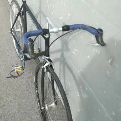 Bike Ribbon Ruban De Cintre Vélo Cork Plus Uni Bleu Marine - BikeRibbon -Promos Accessoires guidon Magasin ruban de cintre velo cork plus uni bleu marine bikeribbon full 6