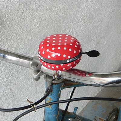 Sonnette De Vélo Big Bell Polkadot 80 Mm - Basil 4 Sonnette De Vélo Big Bell Polkadot 80 Mm - Basil – Image 4